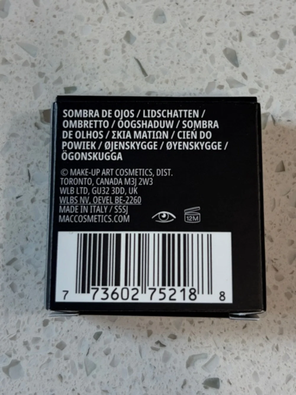 New in Box MAC Cosmetics “Cash In” Metallic Emerald Green Eyeshadow